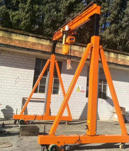 成華牌小型龍門吊